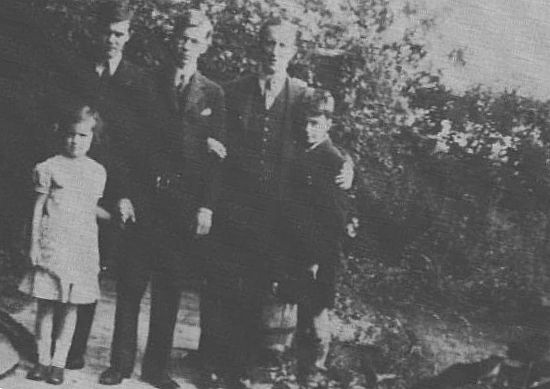 Толкин проходил подготовку в качестве дешифровщика во время Второй Мировой войны