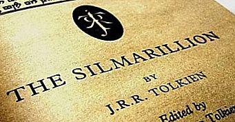 Толкин написал одну книгу еще до выхода в свет Хоббита и Властелина колец